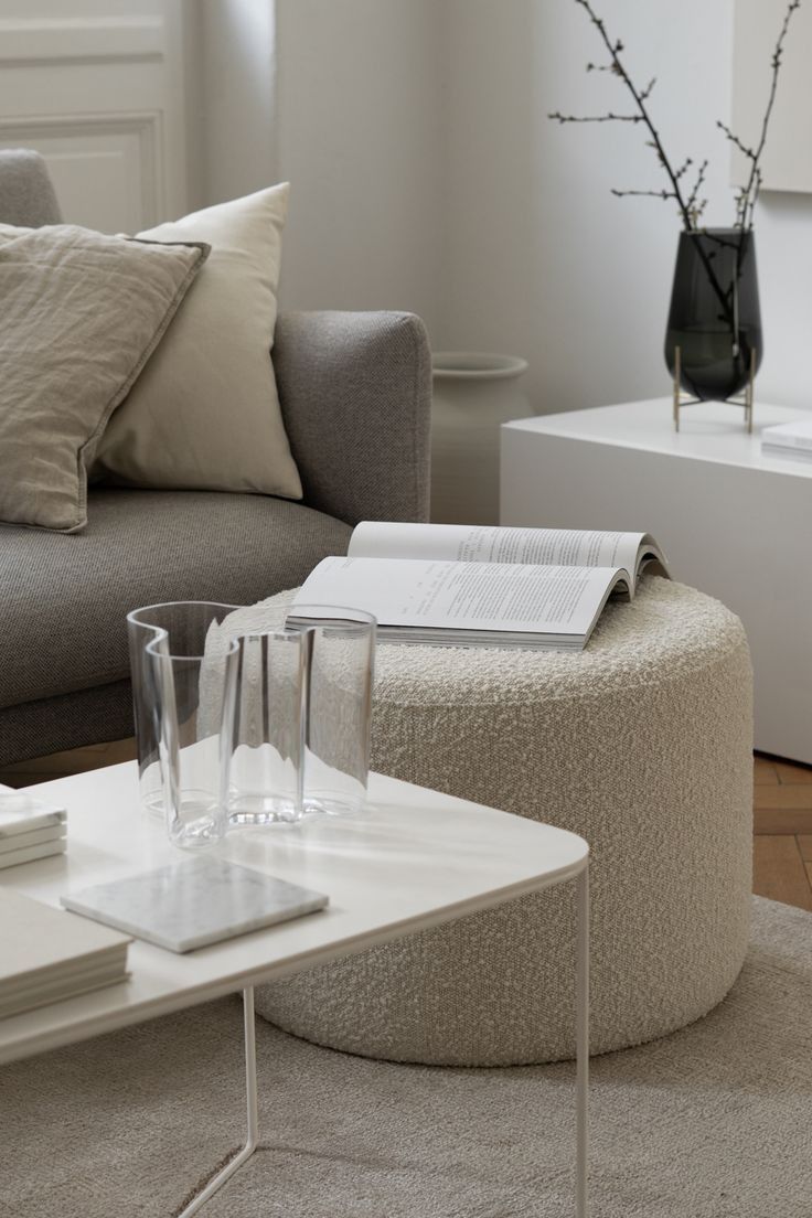 Kadoi Stool