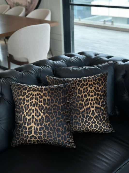 Leopar Kırlent Kılıfı