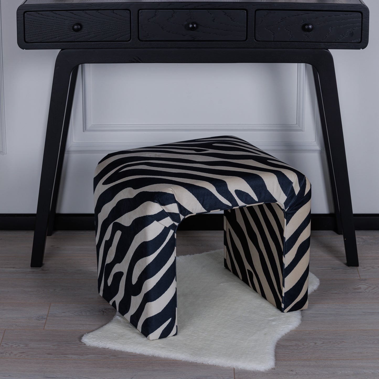 Zebra Stool
