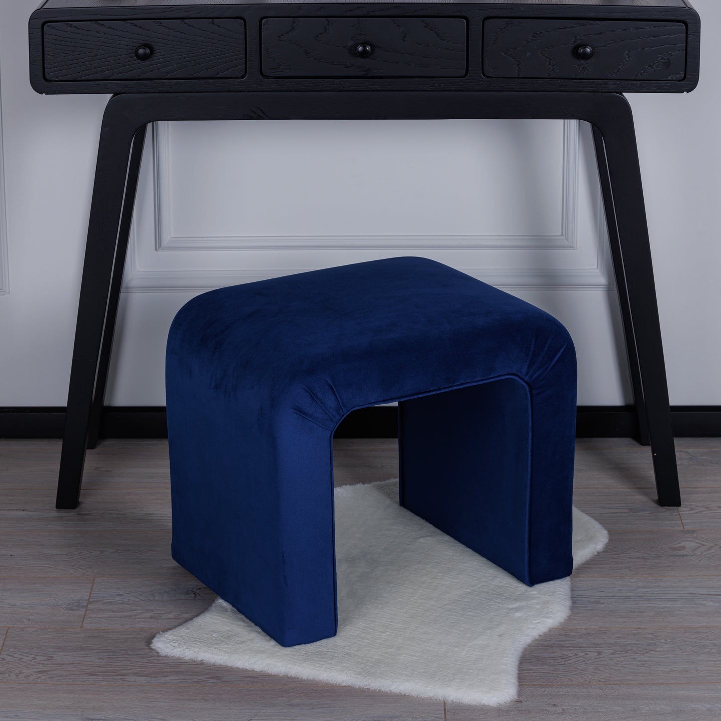 Marine Stool