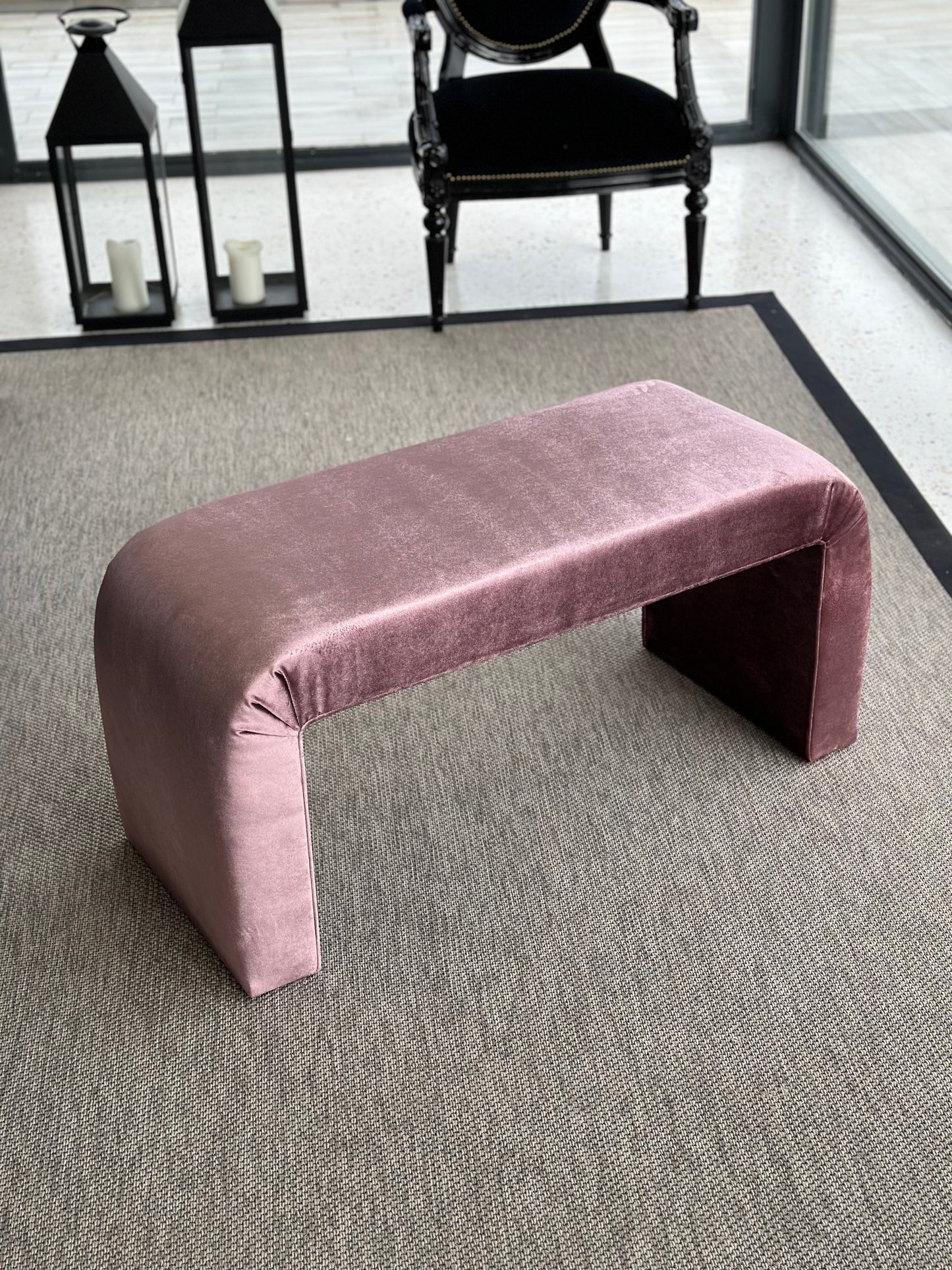 Kadife Bench Gül Kurusu