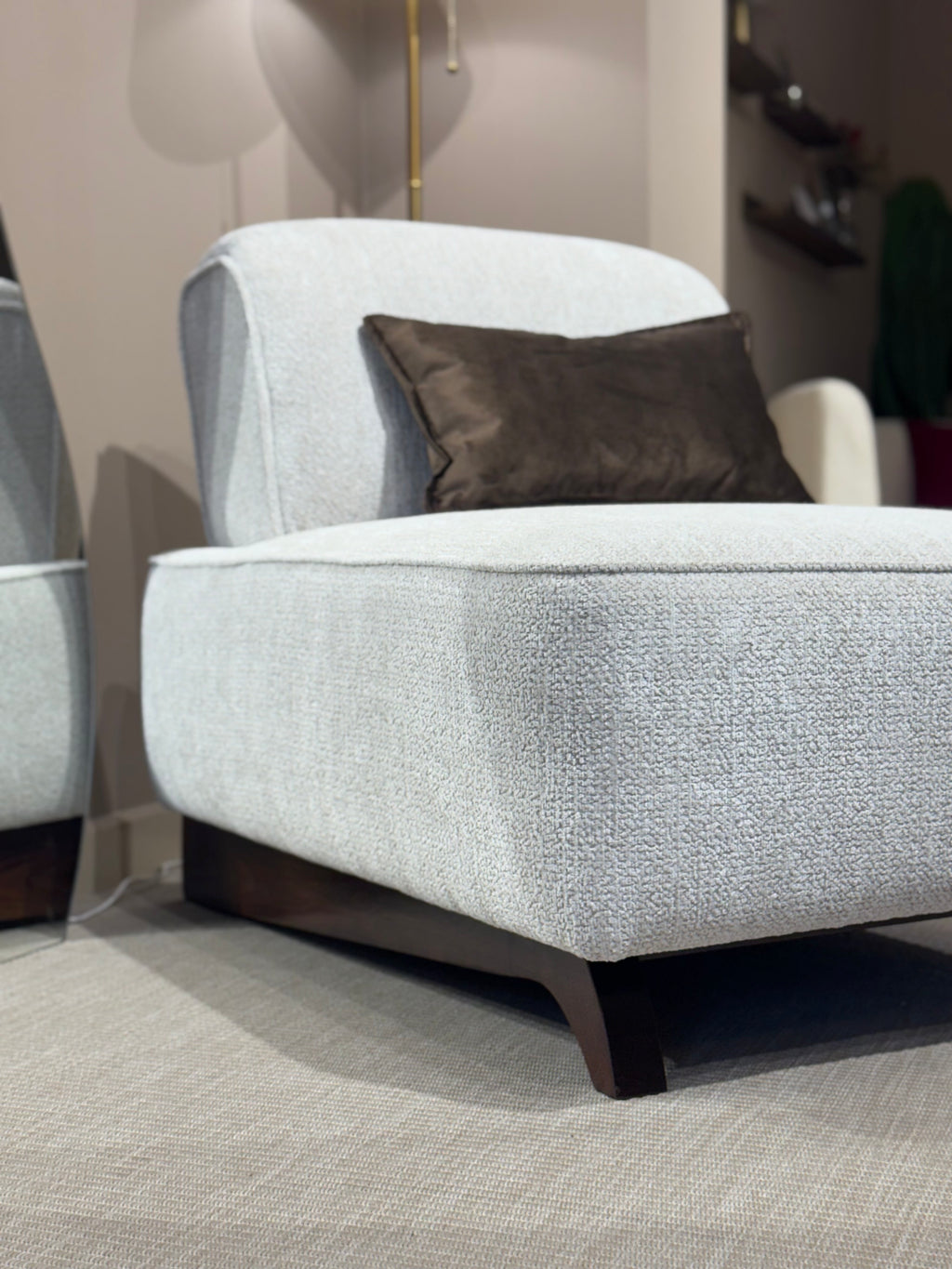 Soli Chaise Lounge